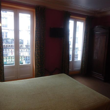 Hotel Des Belges Parigi Esterno foto